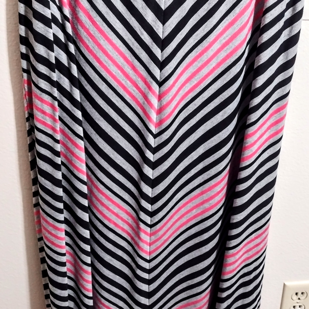 Knit maxi skirt, never worn.